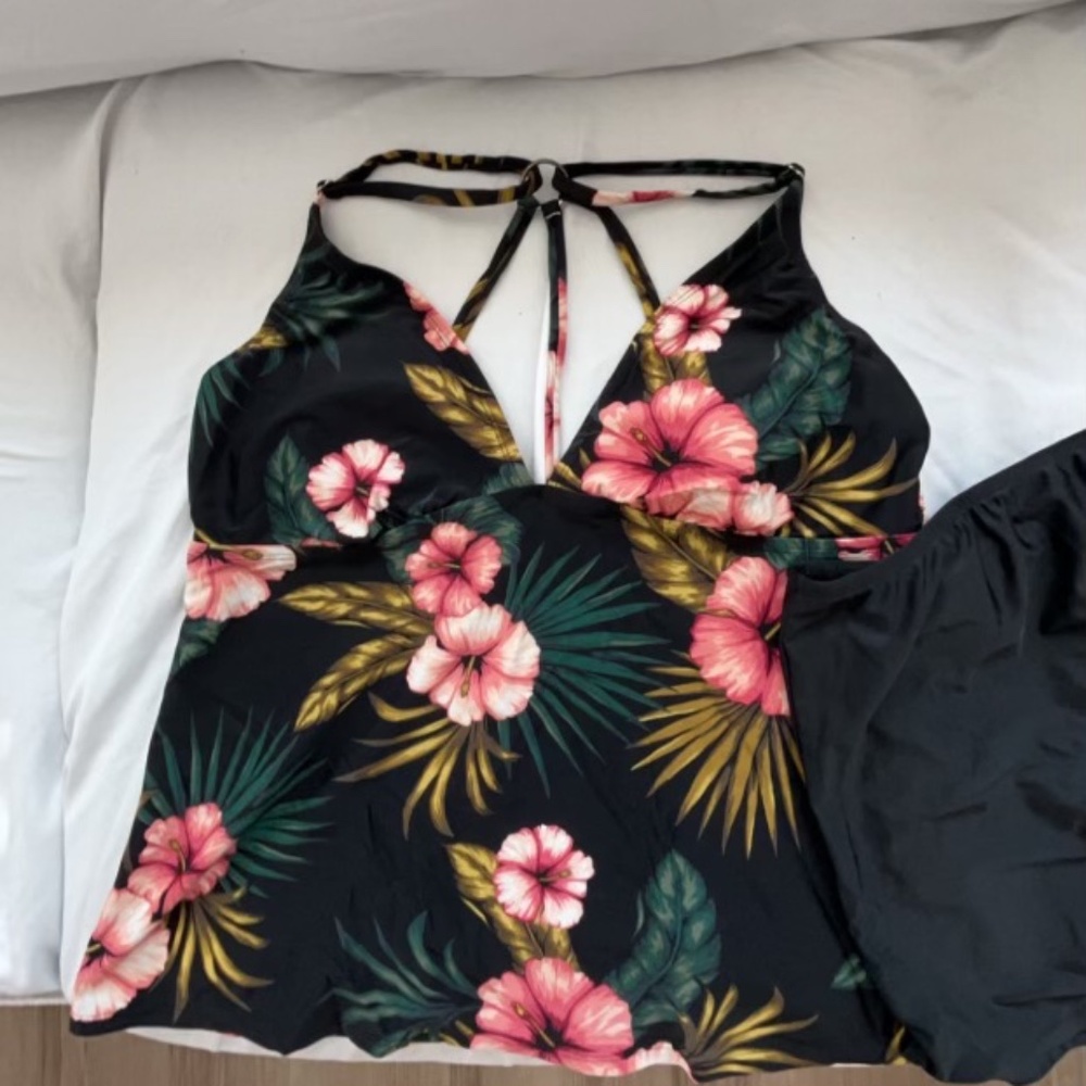 Kona Sol Floral Top & Solid Bottom Swimsuit, XL